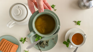 Hojicha vs Green Tea